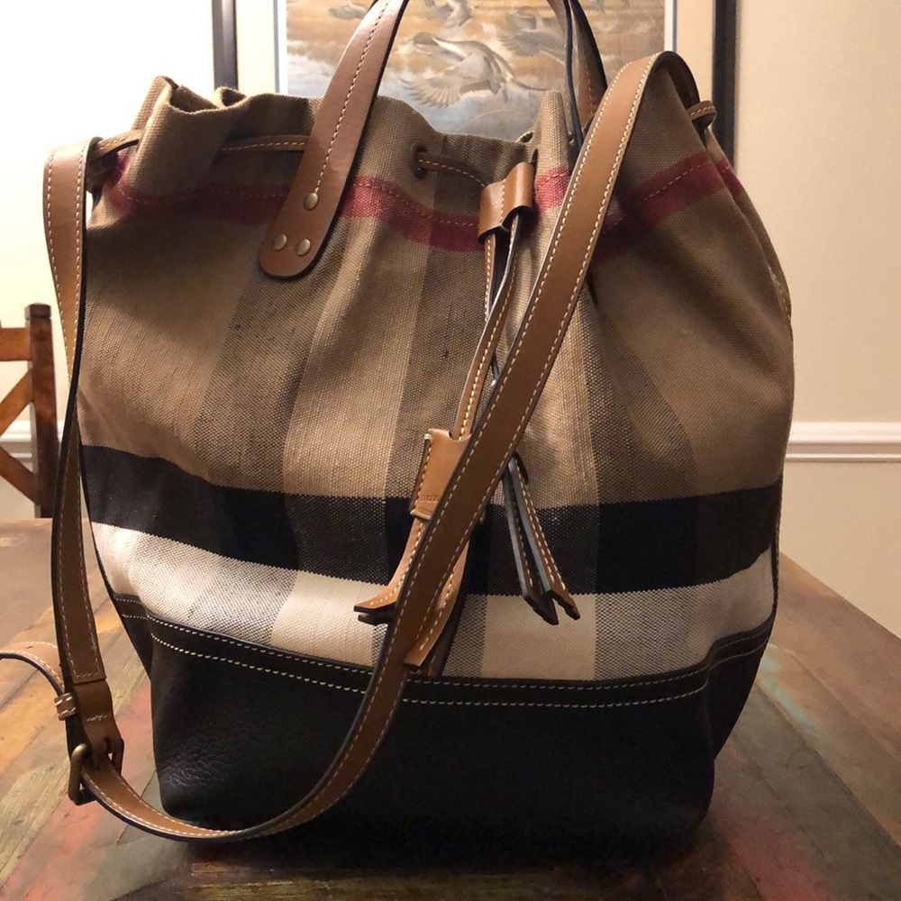Burberry Tote